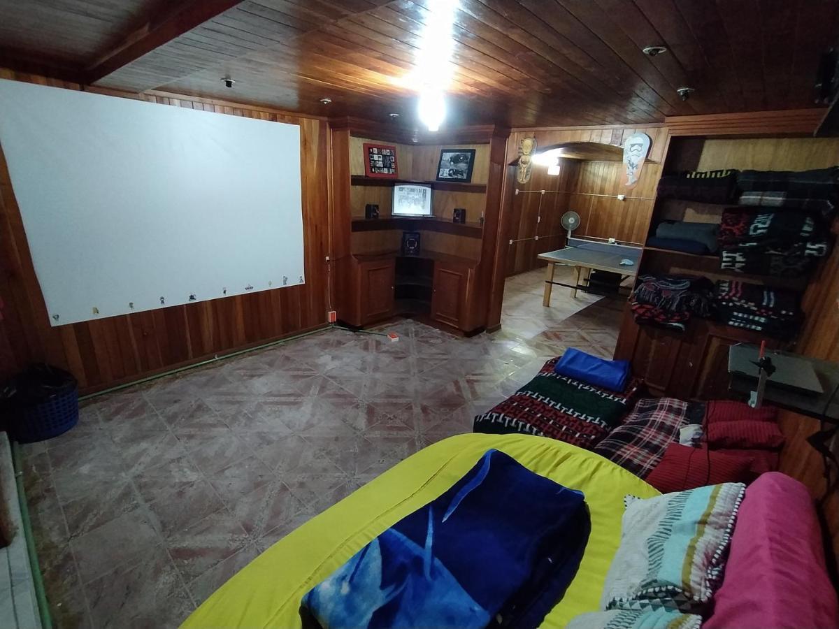 Lipi House Hostel Сан-Кристобаль-де-Ла-Касас Экстерьер фото